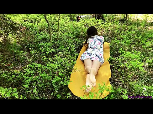 ❤️ Un străin de pe Tinder îmi masturbează păsărica și o fute cu pasiune în pădure ❤❌   at ro.kenhdammy.top ❌️❤