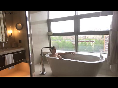 ❤️ Gagică imensă care își masturbează cu pasiune păsărica în baie ❤❌   at ro.kenhdammy.top ❌️❤